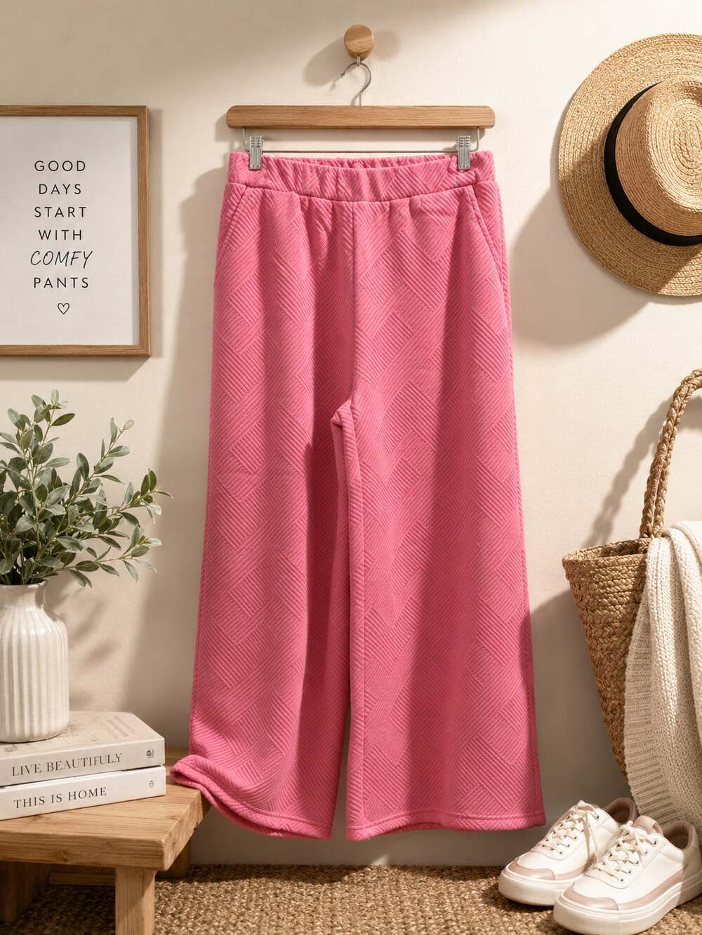 NWT Entro Textured Wide Leg Cropped Pants in Bubblegum Pink Sz L